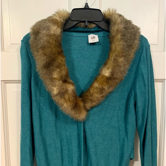 Cabi Cardigan with Faux Fur Collar Stole, Size Medium - Picture 1 of 10
